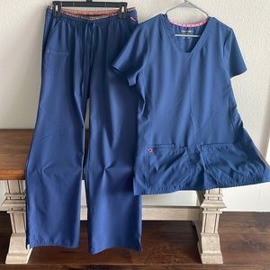 Women’s navy blue scrubs